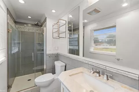 Bath - 4333 Post, Flint, MI 48532 photo 1 of 6