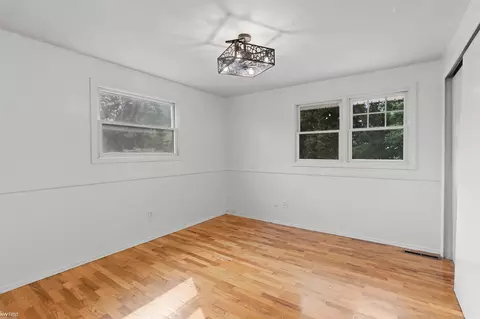 Bedroom - 4333 Post, Flint, MI 48532 photo 11 of 12