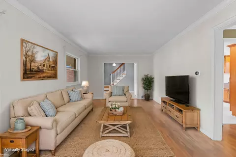 Living - 4333 Post, Flint, MI 48532 photo 7 of 7