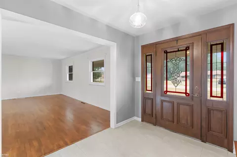 Entry Way - 4333 Post, Flint, MI 48532 photo 1 of 2