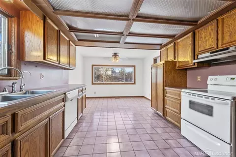 Kitchen - 69455 Hicks, Armada, MI 48005 photo 3 of 3