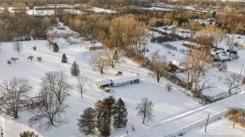 View/Area - 69455 Hicks, Armada, MI 48005 photo 2 of 13
