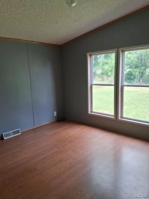Other - 1022 Davis, Adrian, MI 49221 photo 2 of 3
