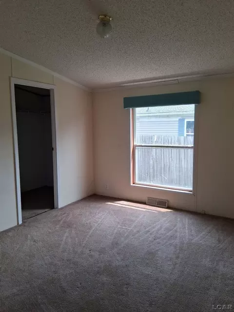 Bedroom - 1022 Davis, Adrian, MI 49221 photo 2 of 4