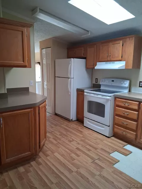 Kitchen - 1022 Davis, Adrian, MI 49221 photo 1 of 4