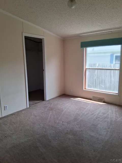 Bedroom - 1022 Davis, Adrian, MI 49221 photo 4 of 4
