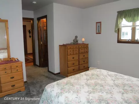 Bedroom - 5127 Arbor, Flint, MI 48506 photo 3 of 3