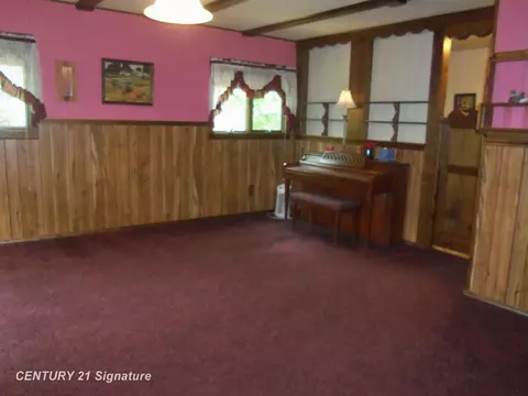Living - 5127 Arbor, Flint, MI 48506 photo 2 of 3