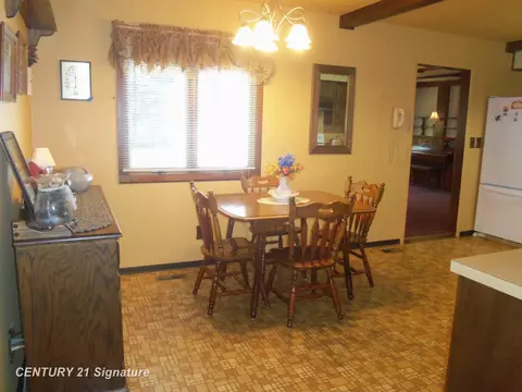 Dining - 5127 Arbor, Flint, MI 48506 photo 1 of 1