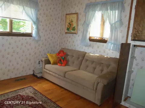 Bedroom - 5127 Arbor, Flint, MI 48506 photo 1 of 3