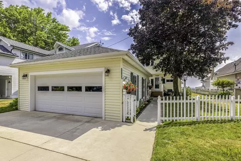7769 Lakeview, Lexington, MI 48450
