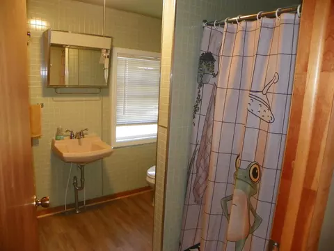 Bath - 1408 E Long Lk, Harrison, MI 48625 photo 1 of 2