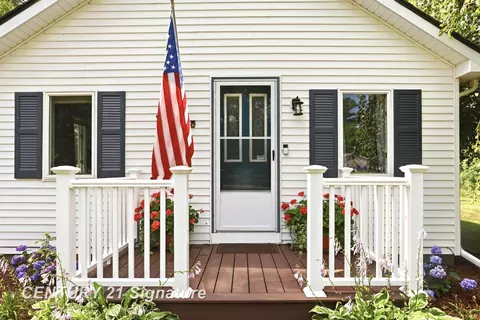 6883 Wegner, Saginaw, MI 48609