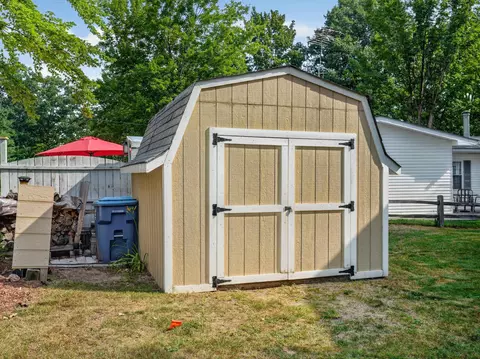 Exterior - 3892 E Thendara, Gladwin, MI 48624 photo 7 of 24