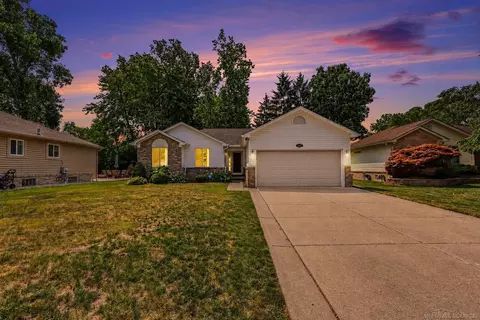 6016 Mulberry, Sterling Heights, MI 48314