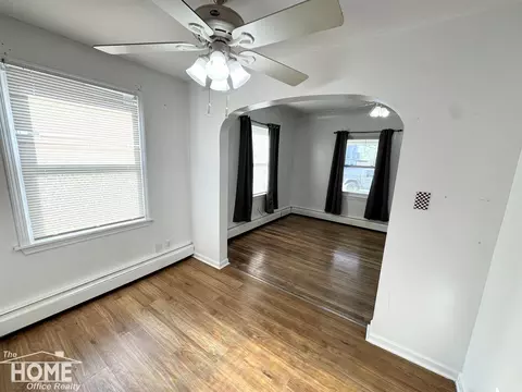 Living - 426 E Webster, Ferndale, MI 48220 photo 2 of 2