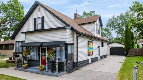615 Pine, Essexville, MI 48732