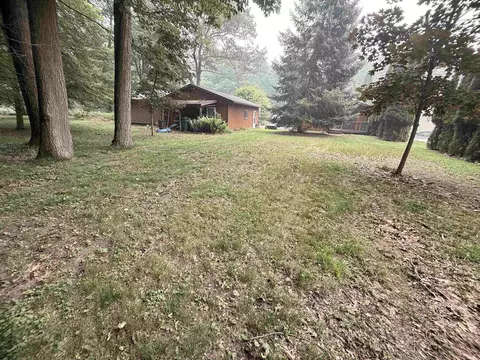 Exterior - 948 S Foster, Au Gres, MI 48703 photo 5 of 7