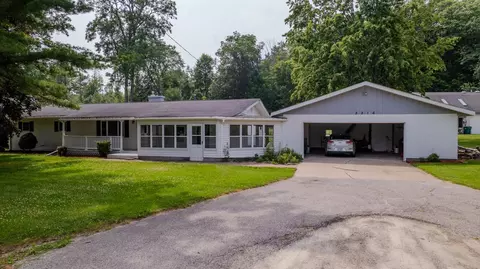 2216 Douglas, Tawas City, MI 48763