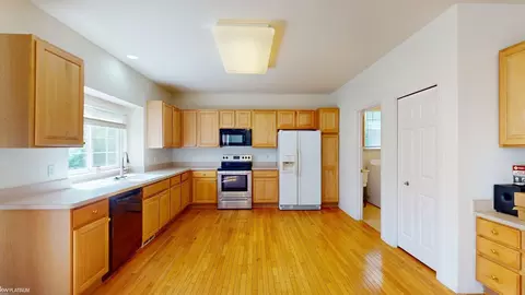 Kitchen - 49554 Dunhill, Macomb, MI 48044 photo 2 of 3