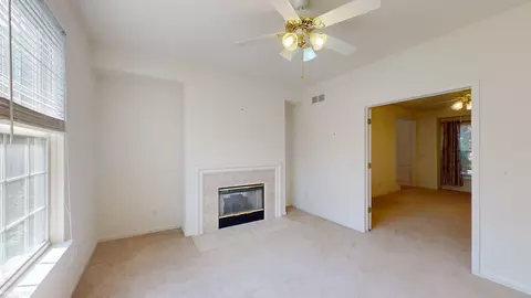 Living - 49554 Dunhill, Macomb, MI 48044 photo 6 of 6