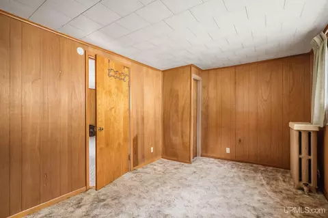 Bedroom - 326 W Barnum, Ishpeming, MI 49849 photo 3 of 6