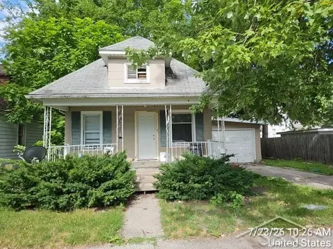 1925 N Oakley, Saginaw, MI 48602