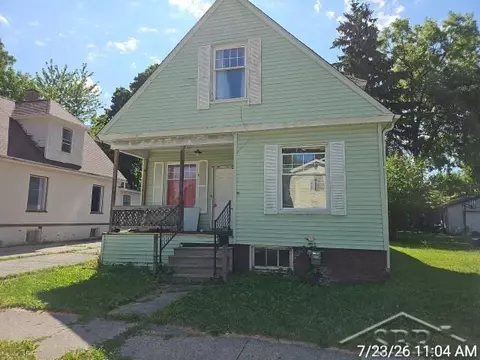 512 N Porter, Saginaw, MI 48602