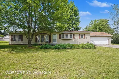 6880 W Emery, Houghton Lake, MI 48629