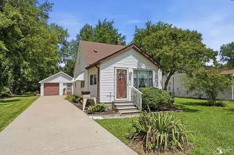 Exterior - 26396 Sibley, Romulus, MI 48174 photo 2 of 10