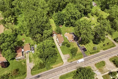 View/Area - 26396 Sibley, Romulus, MI 48174 photo 3 of 8