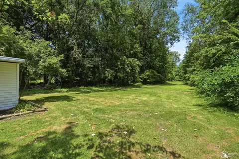 Exterior - 26396 Sibley, Romulus, MI 48174 photo 9 of 10