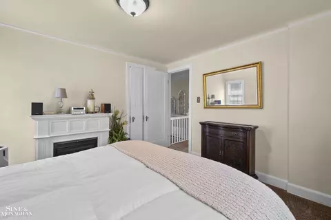 Bedroom - 245 Ridgemont, Grosse Pointe Farms, MI 48236 photo 3 of 4