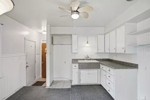 Kitchen - 4808 Beta, Flint, MI 48506 photo 3 of 3