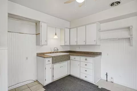 Kitchen - 4808 Beta, Flint, MI 48506 photo 1 of 3