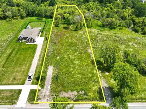 54654 Washington, New Baltimore, MI 48047