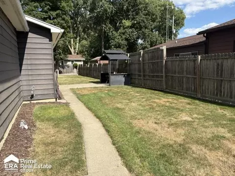 Exterior - 5521 Meadowcrest, Flint, MI 48532 photo 1 of 2