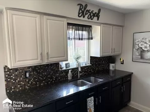 Kitchen - 5521 Meadowcrest, Flint, MI 48532 photo 2 of 2