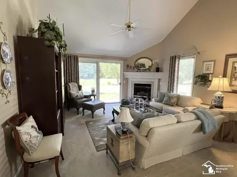 Living - 1644 Spruce, Temperance, MI 48182 photo 1 of 2