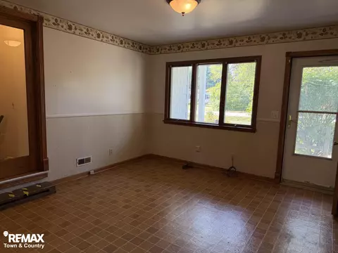 Other - 6508 Chicago, Flushing, MI 48433 photo 3 of 12