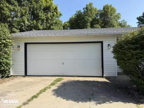 Exterior - 6508 Chicago, Flushing, MI 48433 photo 1 of 11