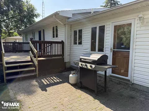 Exterior - 6508 Chicago, Flushing, MI 48433 photo 7 of 11