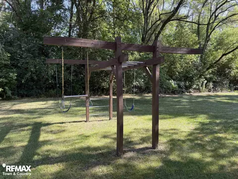 Exterior - 6508 Chicago, Flushing, MI 48433 photo 11 of 11