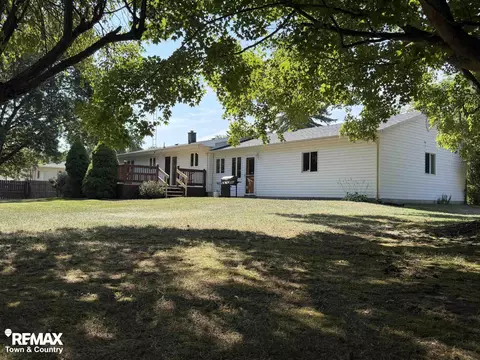 Exterior - 6508 Chicago, Flushing, MI 48433 photo 5 of 11