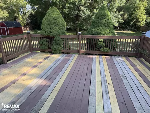 Exterior - 6508 Chicago, Flushing, MI 48433 photo 8 of 11