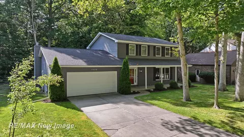 1422 Lenwood, Saginaw, MI 48638