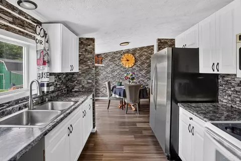 Kitchen - 2725 Sugar Riv, Gladwin, MI 48624 photo 2 of 2