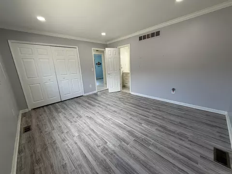 Bedroom - 47066 Sanborn, Macomb, MI 48044 photo 1 of 3