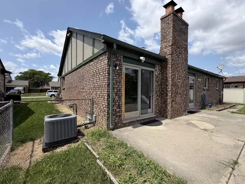Exterior - 47066 Sanborn, Macomb, MI 48044 photo 4 of 8