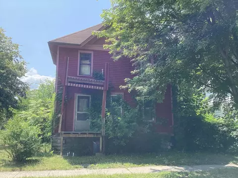 1112 9th, Bay City, MI 48708